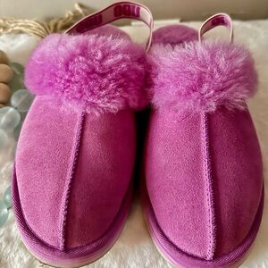 UGG Pink Funkette Women’s 7/Kids 5 (fits size 8)